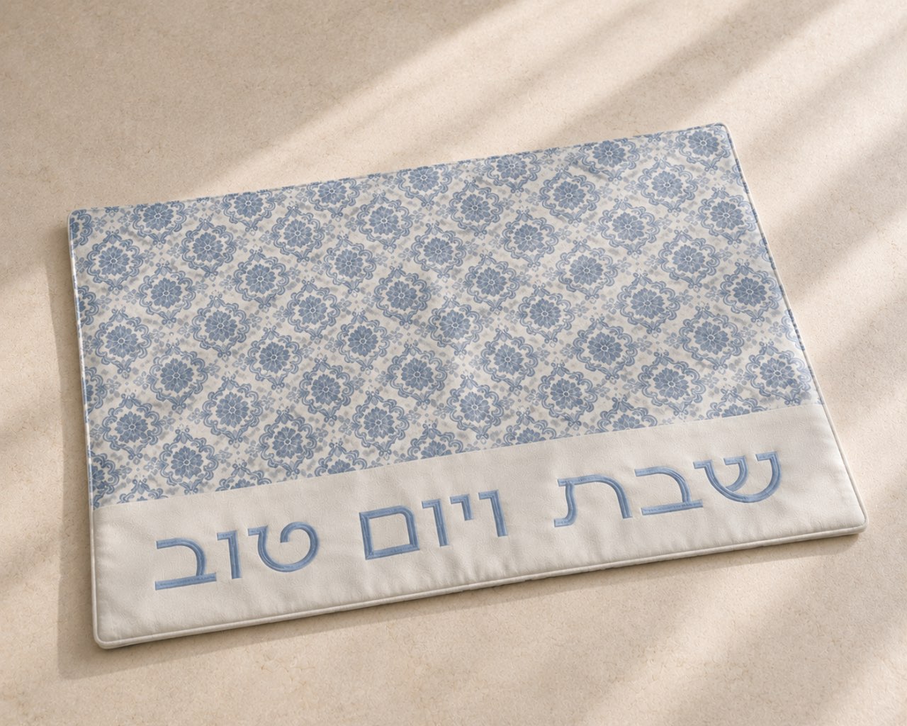 כיסוי פלטה תכלת