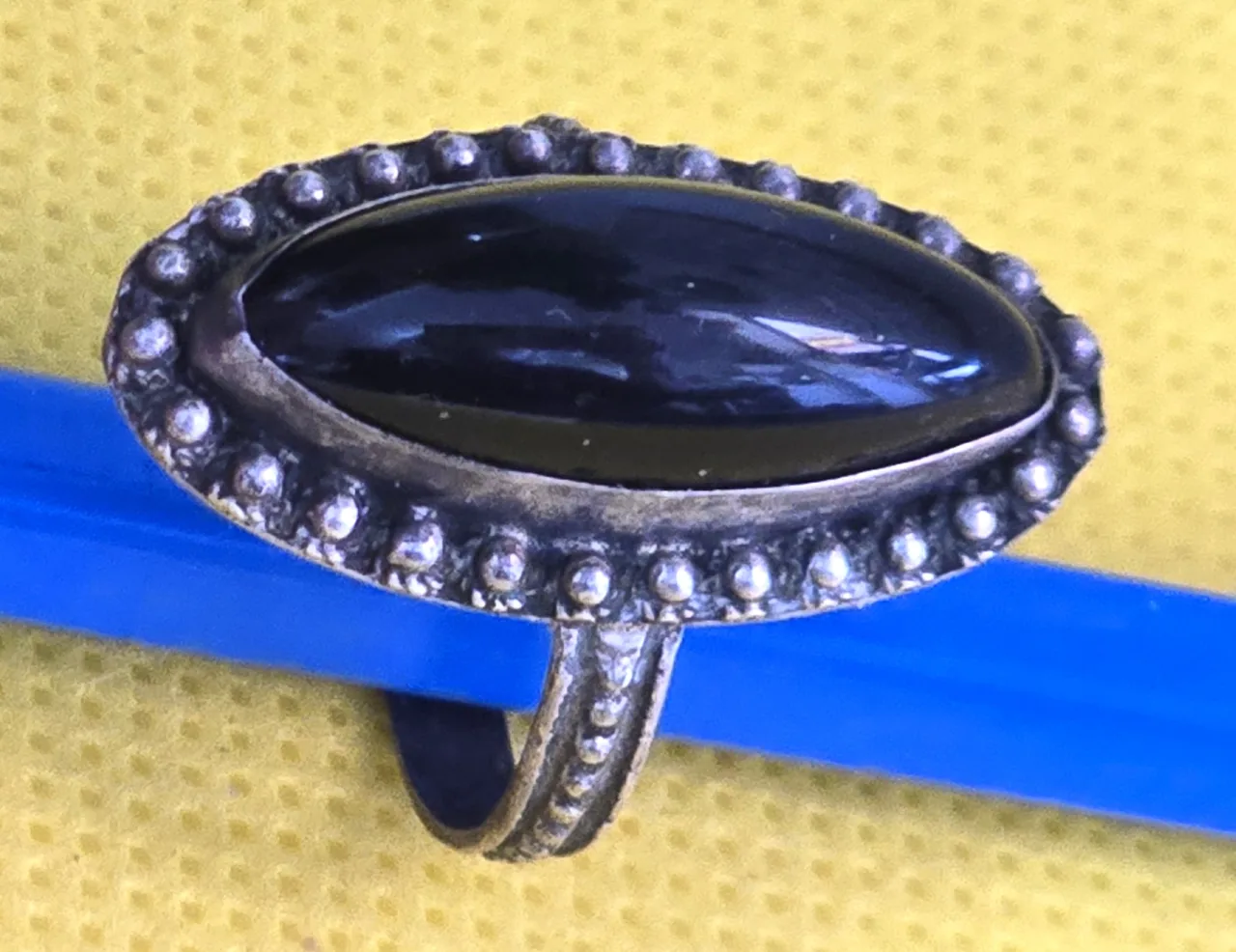 טבעת וינטג' כסף סטרלינג עבודת פיליגרן עם אגת, גודל: 8-8.25 נבדקה על ידי חומצה