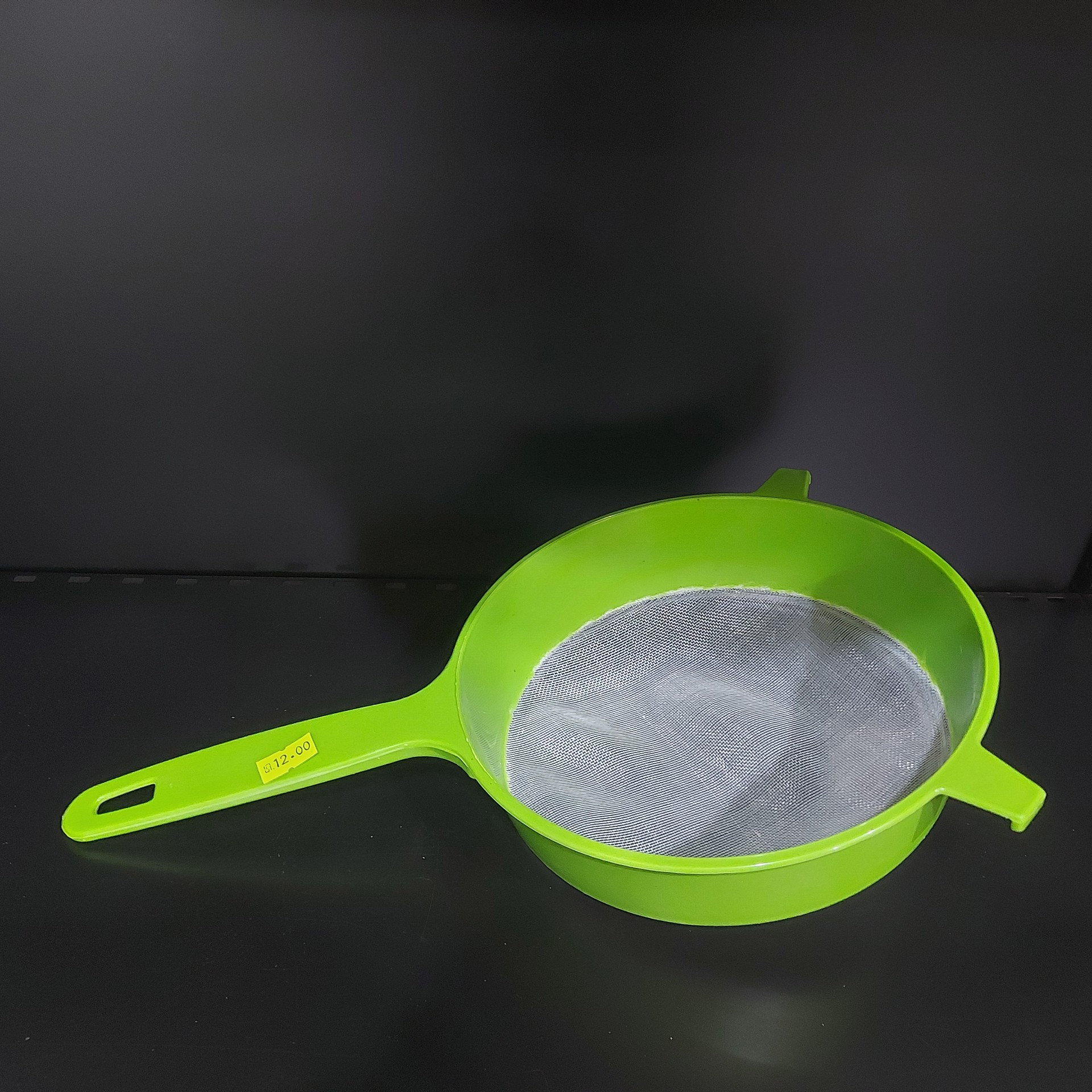 מסננת פלסטיק 