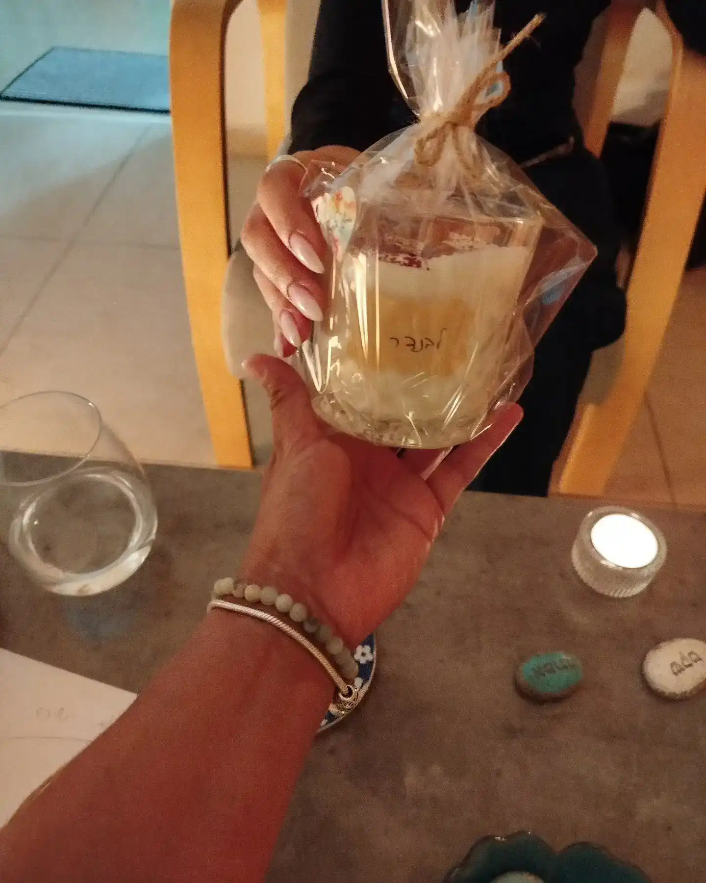 נר טבעי לטיהור ורוגע