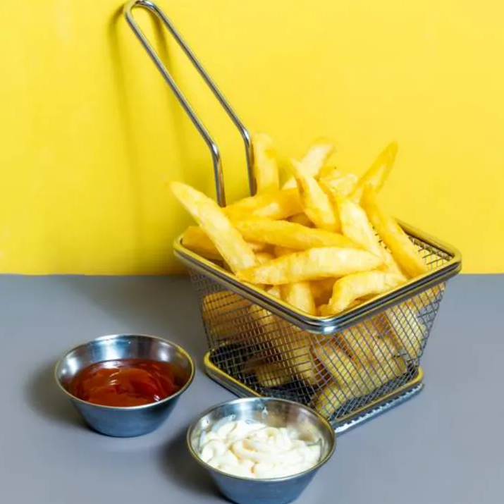 צ’יפס חם וקריספי במזכרת בתיה | גורילה בורגר