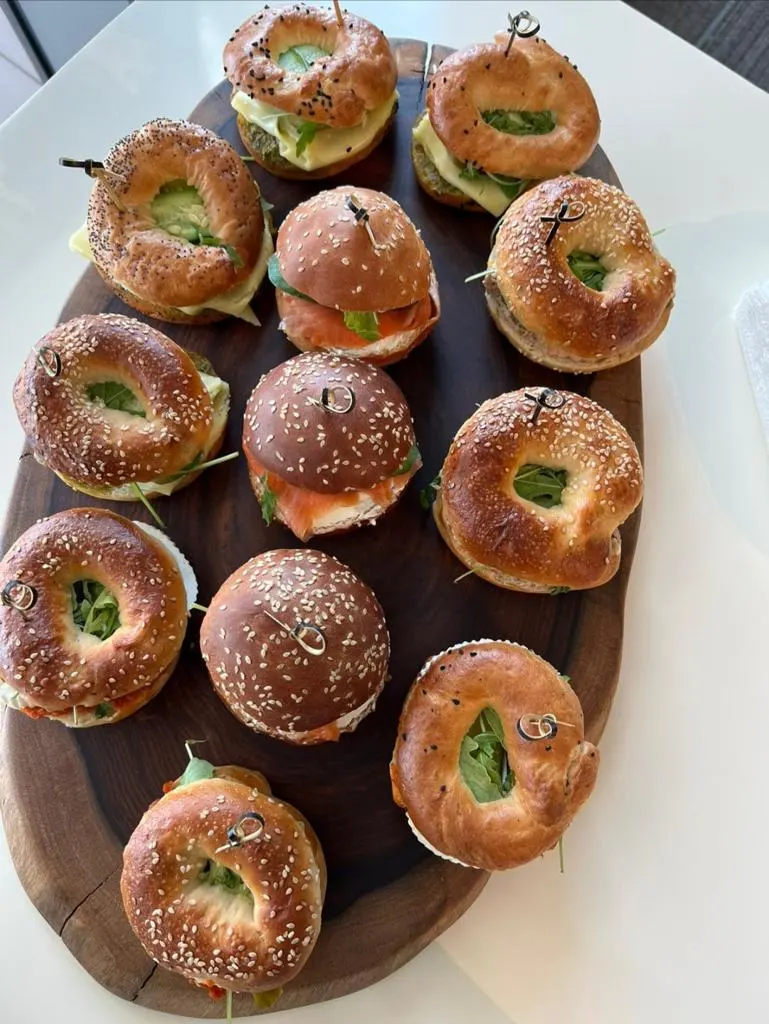 מגש כריכוני בייגל