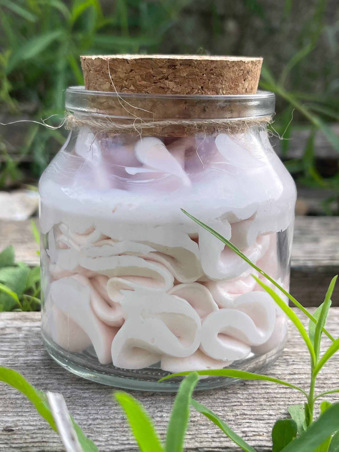 חמאת ורדים מוקצפת