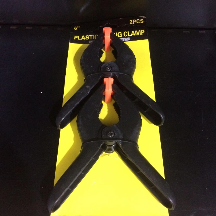 מלחציים פלסטיק גדול