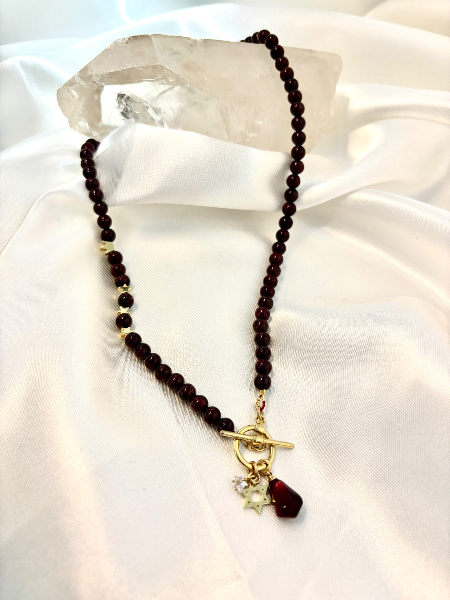 שרשרת גרנט בורדו בהתאמה אישית | מאושרת