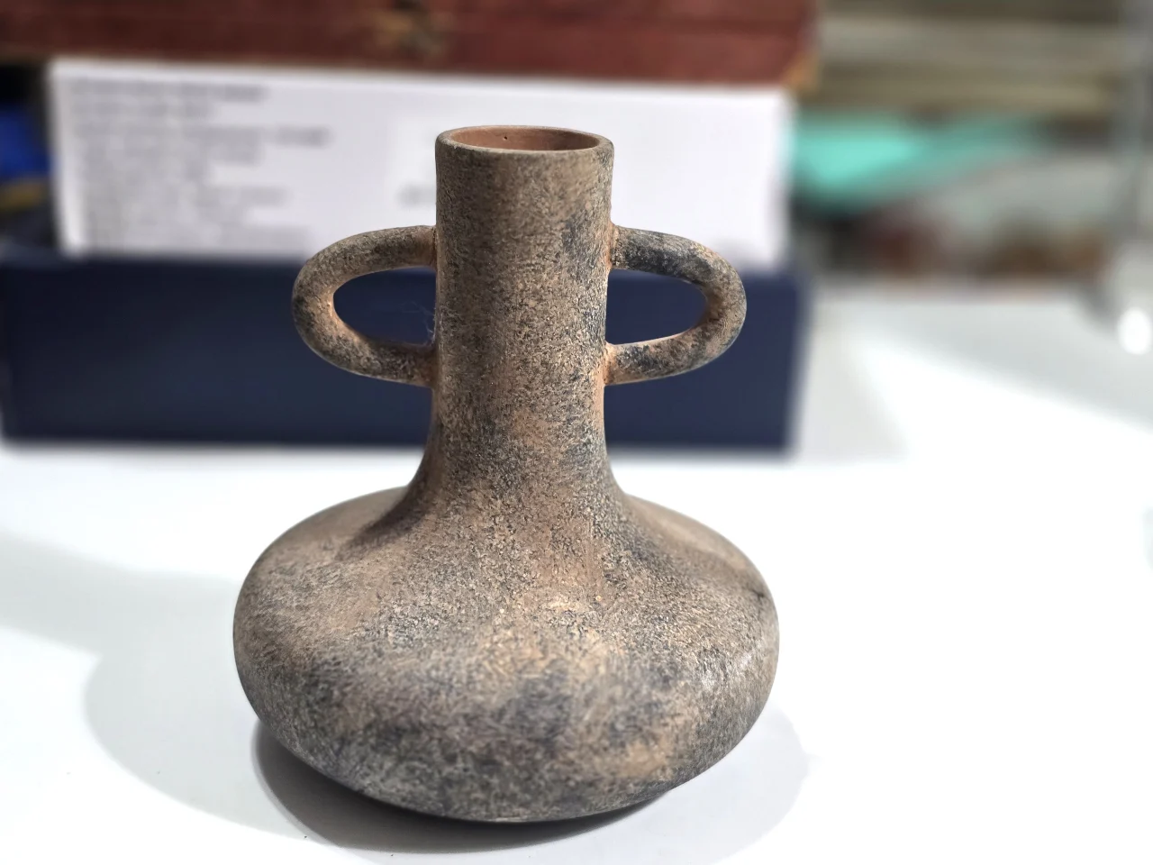 אגרטל קרמיקה דקורטיבי עשוי טרקוטה סגנון כפרי עתיק לאגרטל בסיס רחב 12 ס'מ \גובה 15 ס'מ