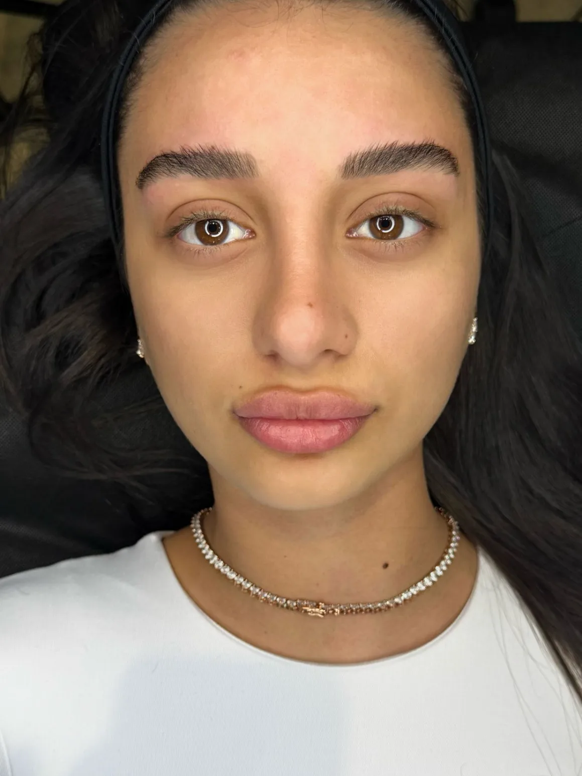 עיצוב גבות + שפם + צבע