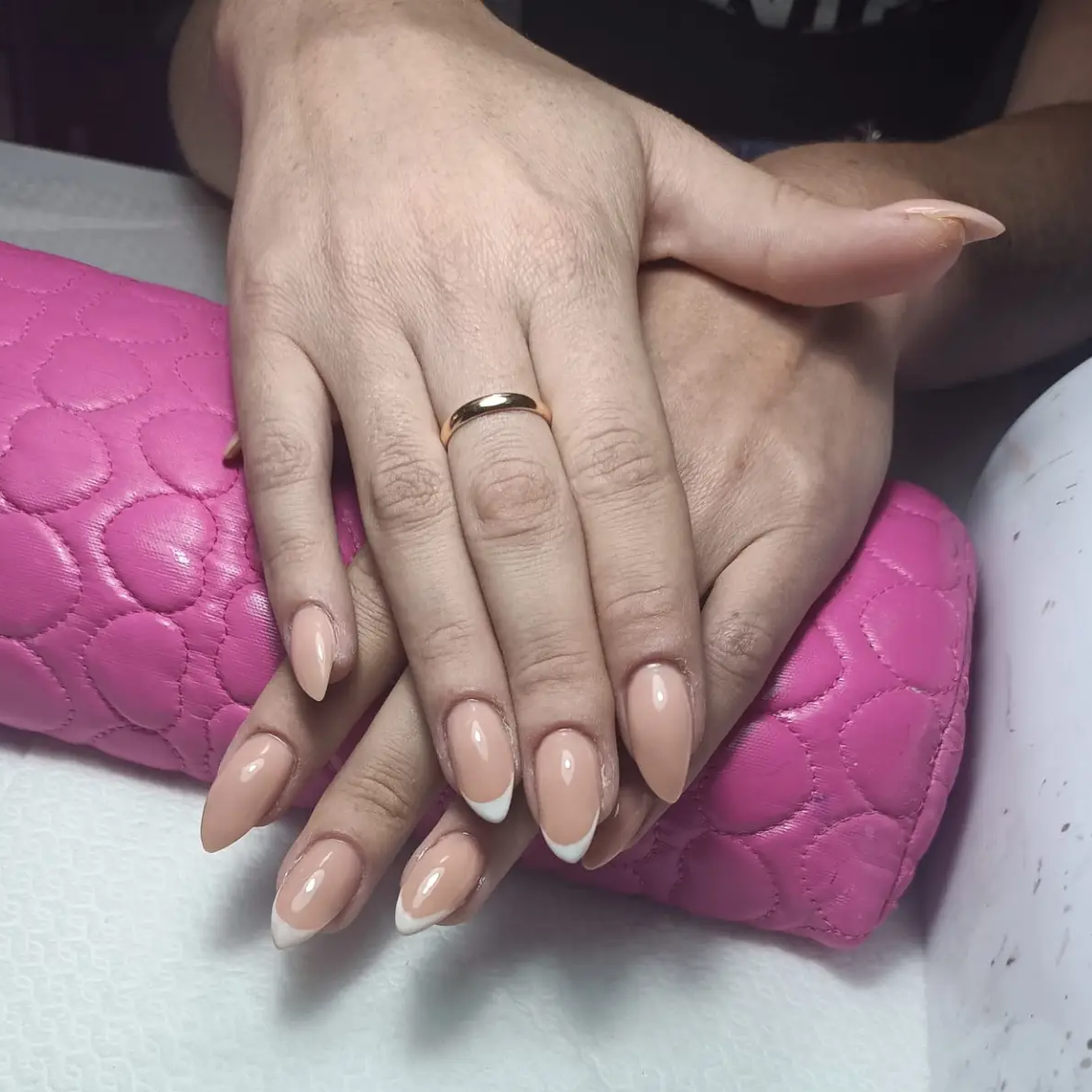 לק ג׳ל בראשון לציון – מראה מבריק ועמיד | רחל סוני קוסמטיקה