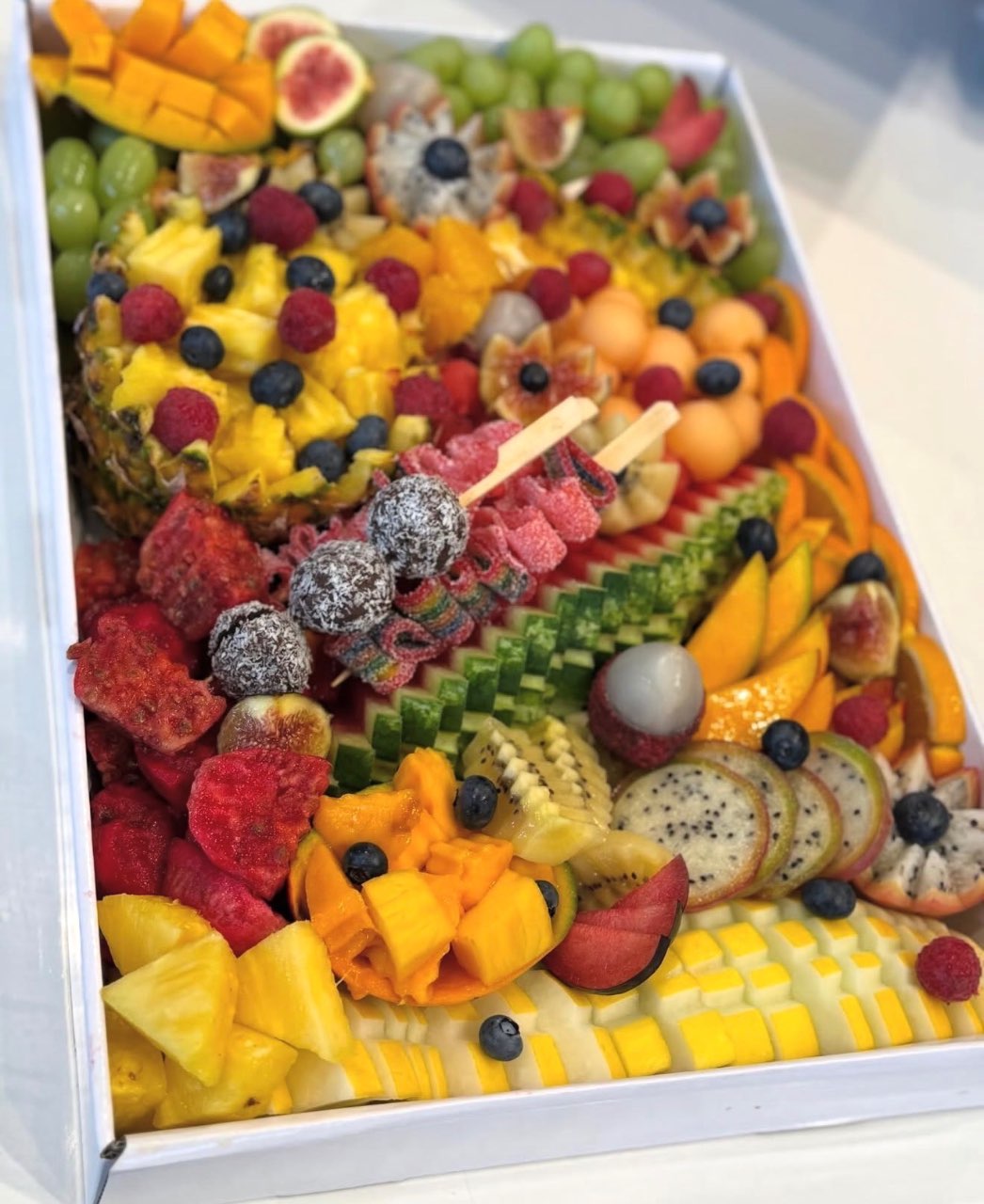 מארז פירות ושוקולדים XXL