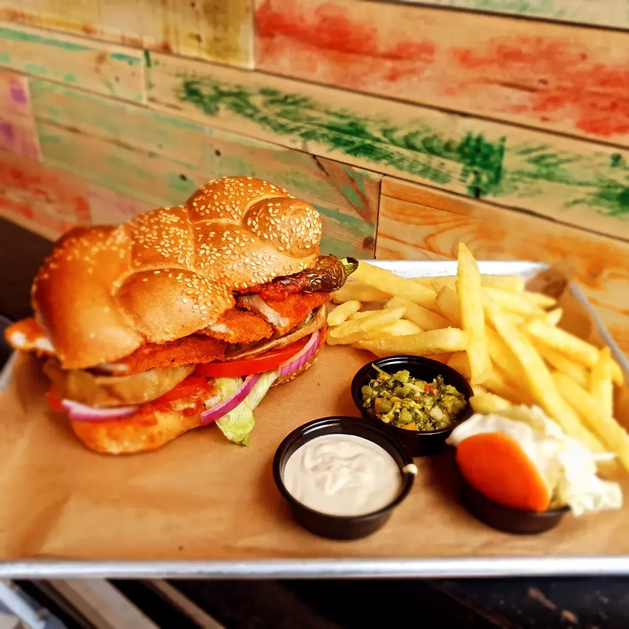 חלה של בית - חלת שניצל עם מטבוחה