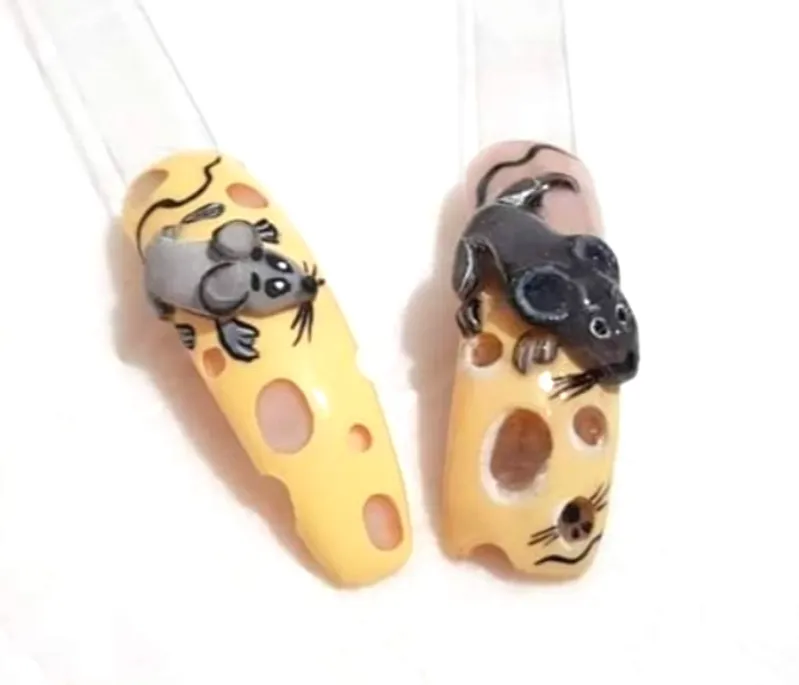 עיצוב ופיסול באקריל