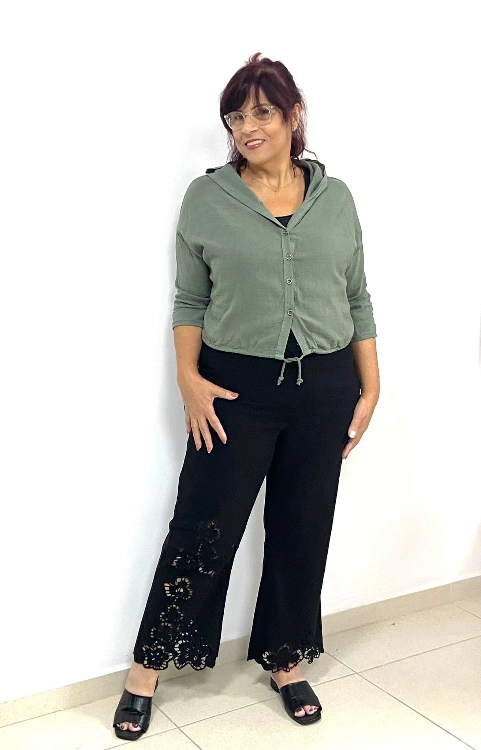 מכנס שחור תחרה