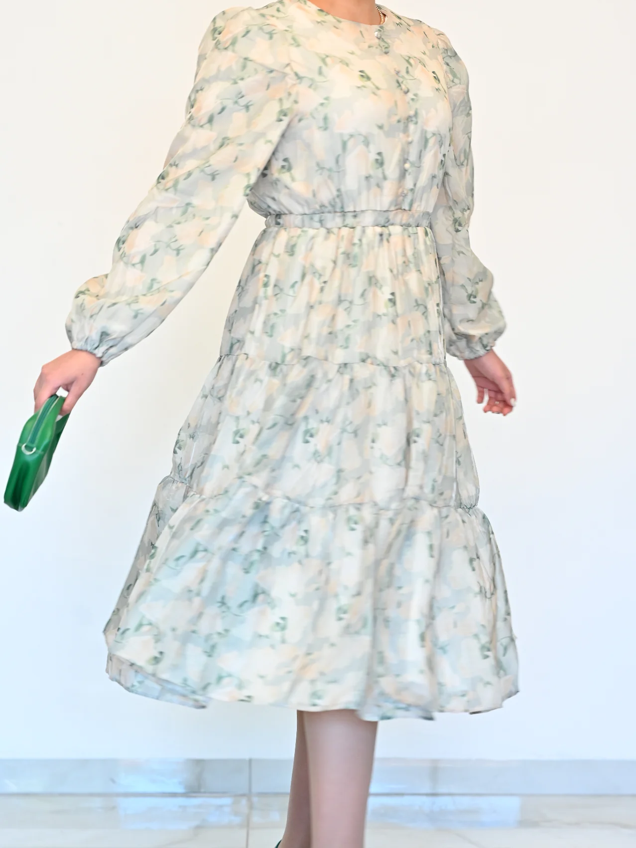 שמלת קומות ירוקה