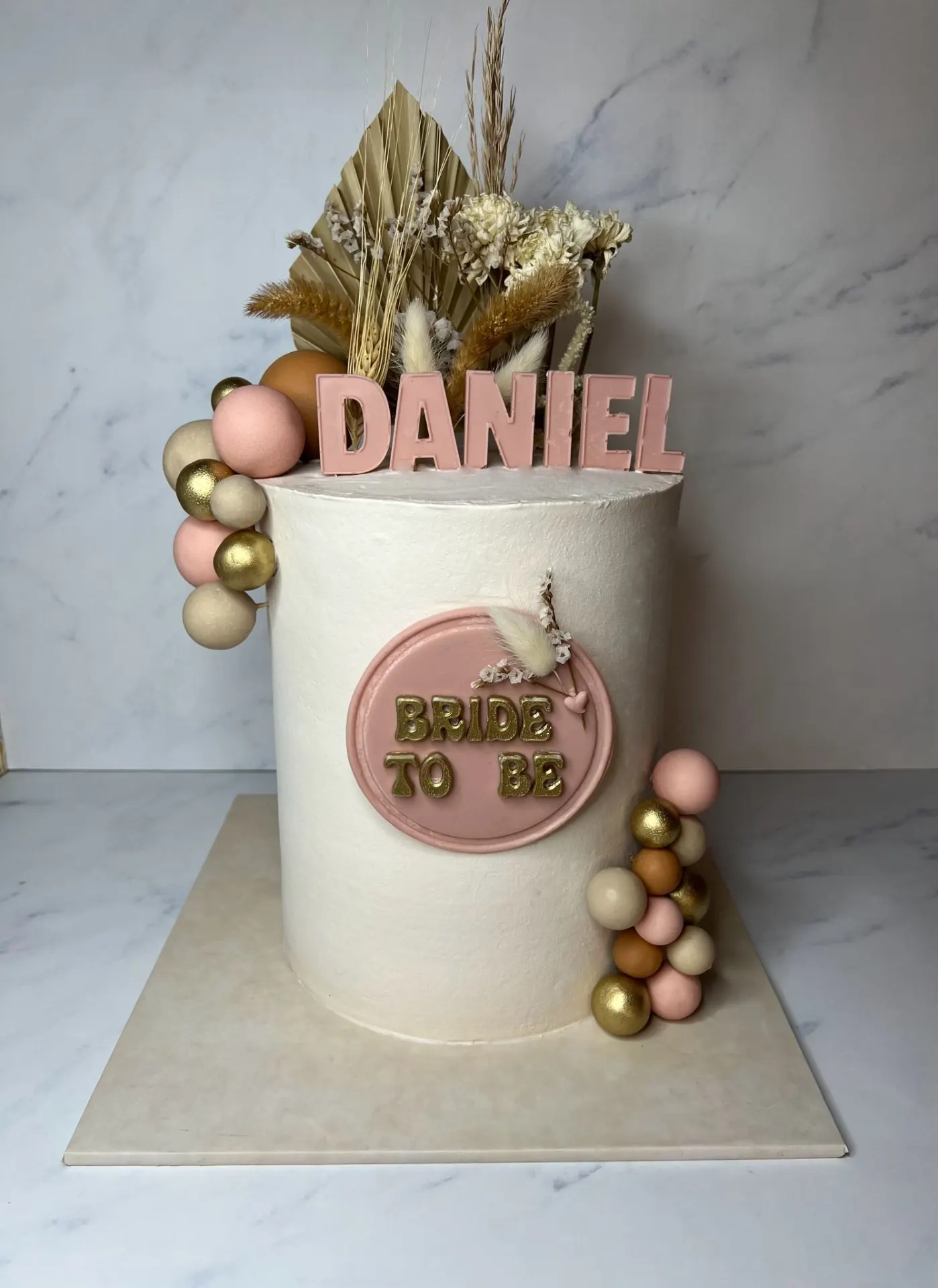 עוגה מעוצבת בהתאמה אישית | Ya-Ya Patisserie