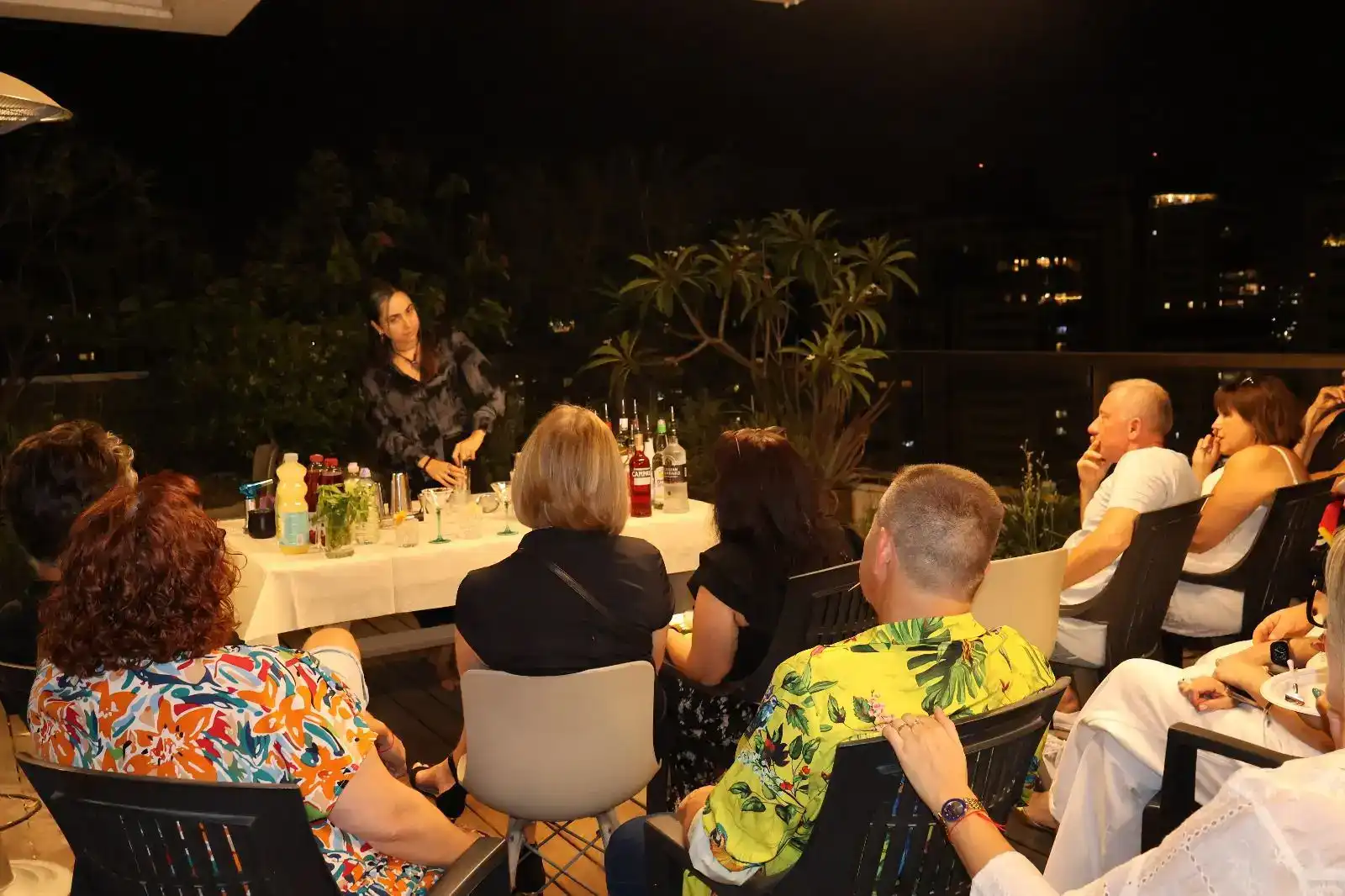 סדנת קוקטיילים בלוקיישן לבחירתכם