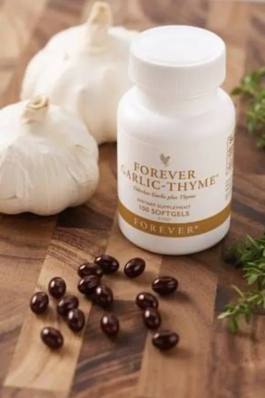 שום וקורנית