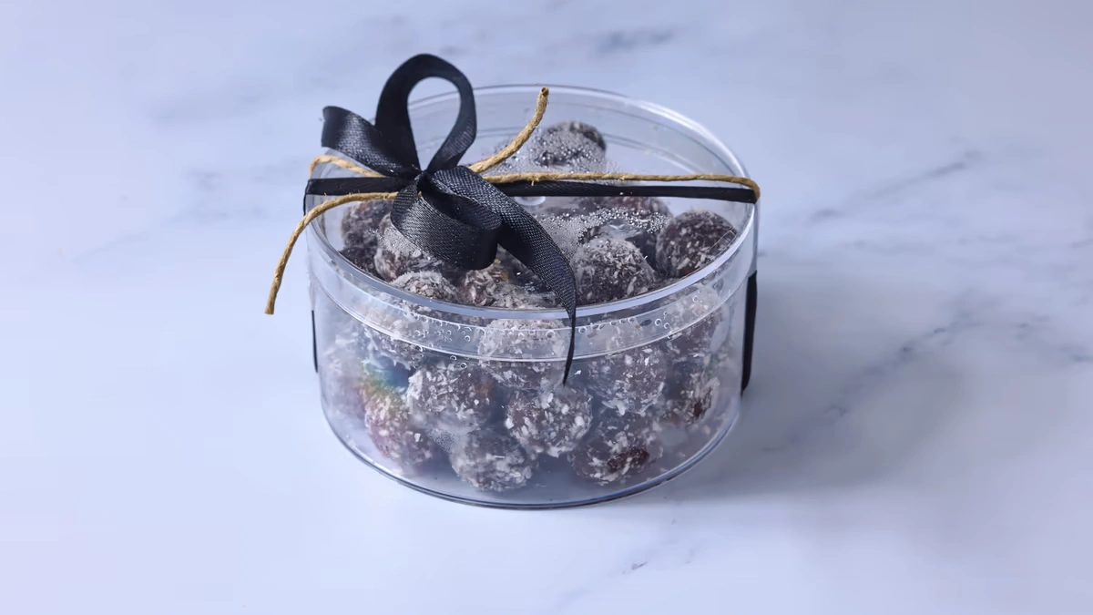 מארז כדורי שוקולד קקאו קוקוס