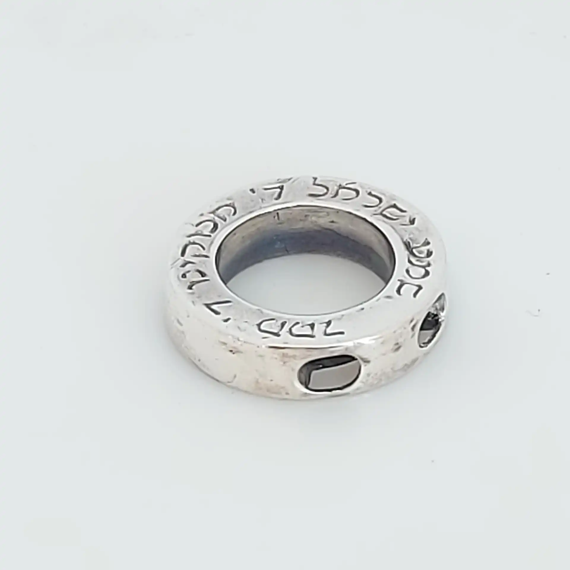 תליון קבלה שמע ישראל כסף 925 עם כיתוב אלוהנו ד' אחד