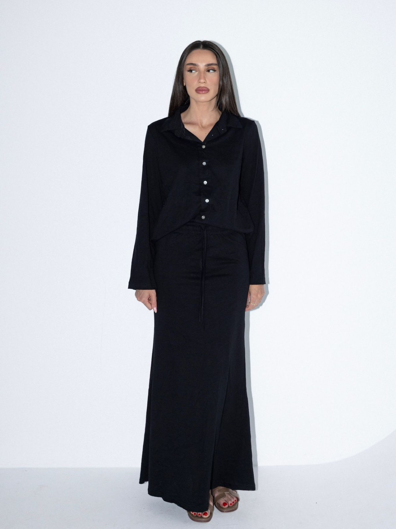 חליפה בייסיק מכופתרת שחור