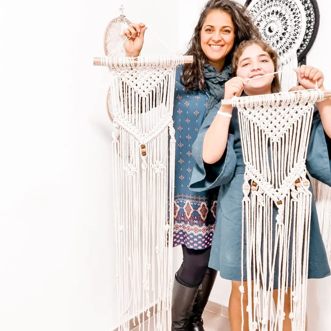 סדנת החוט המקשר מהאם לבת ומהבת לאם