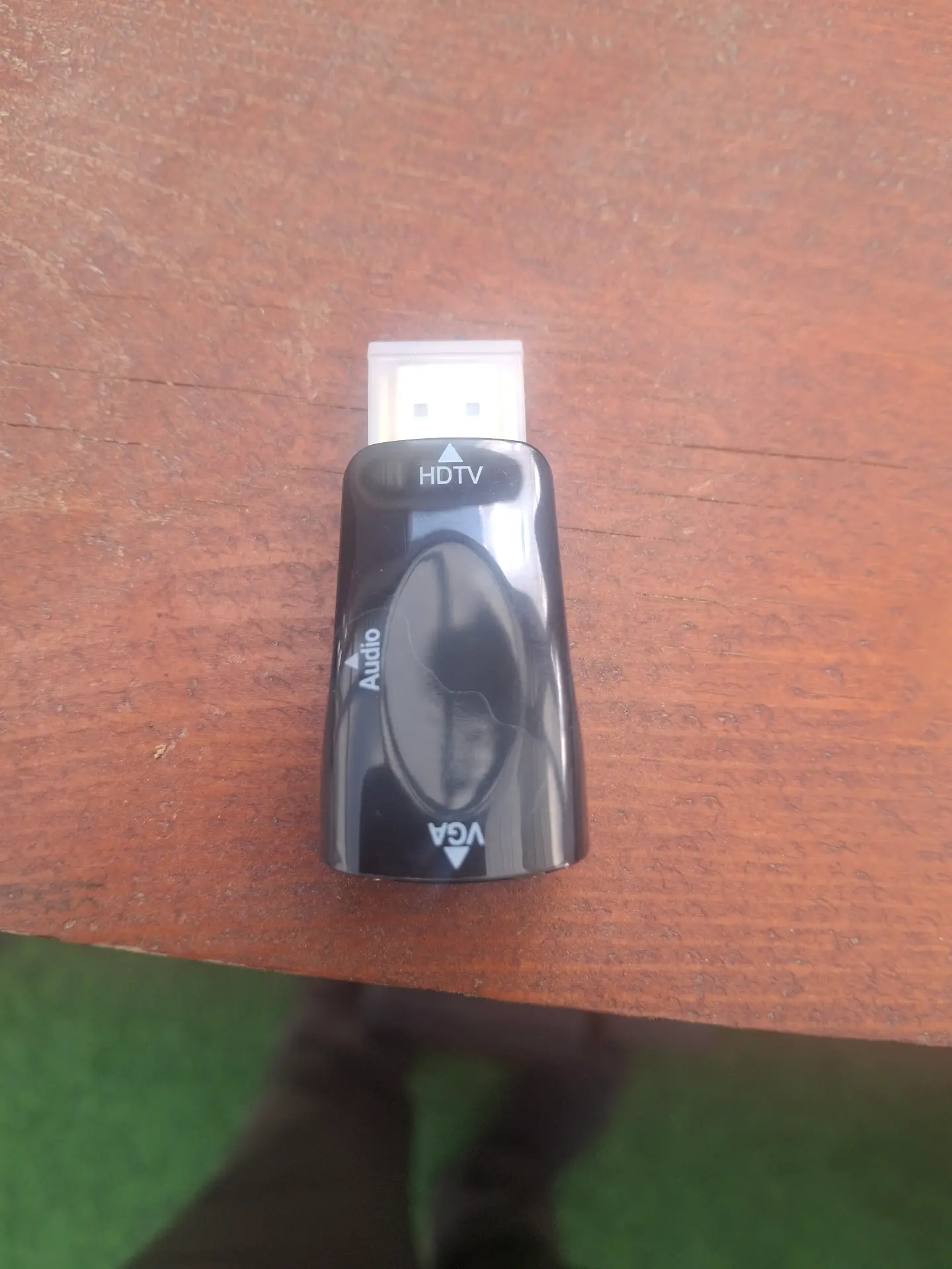 מתאם Hdtv ל VGA ו Audio