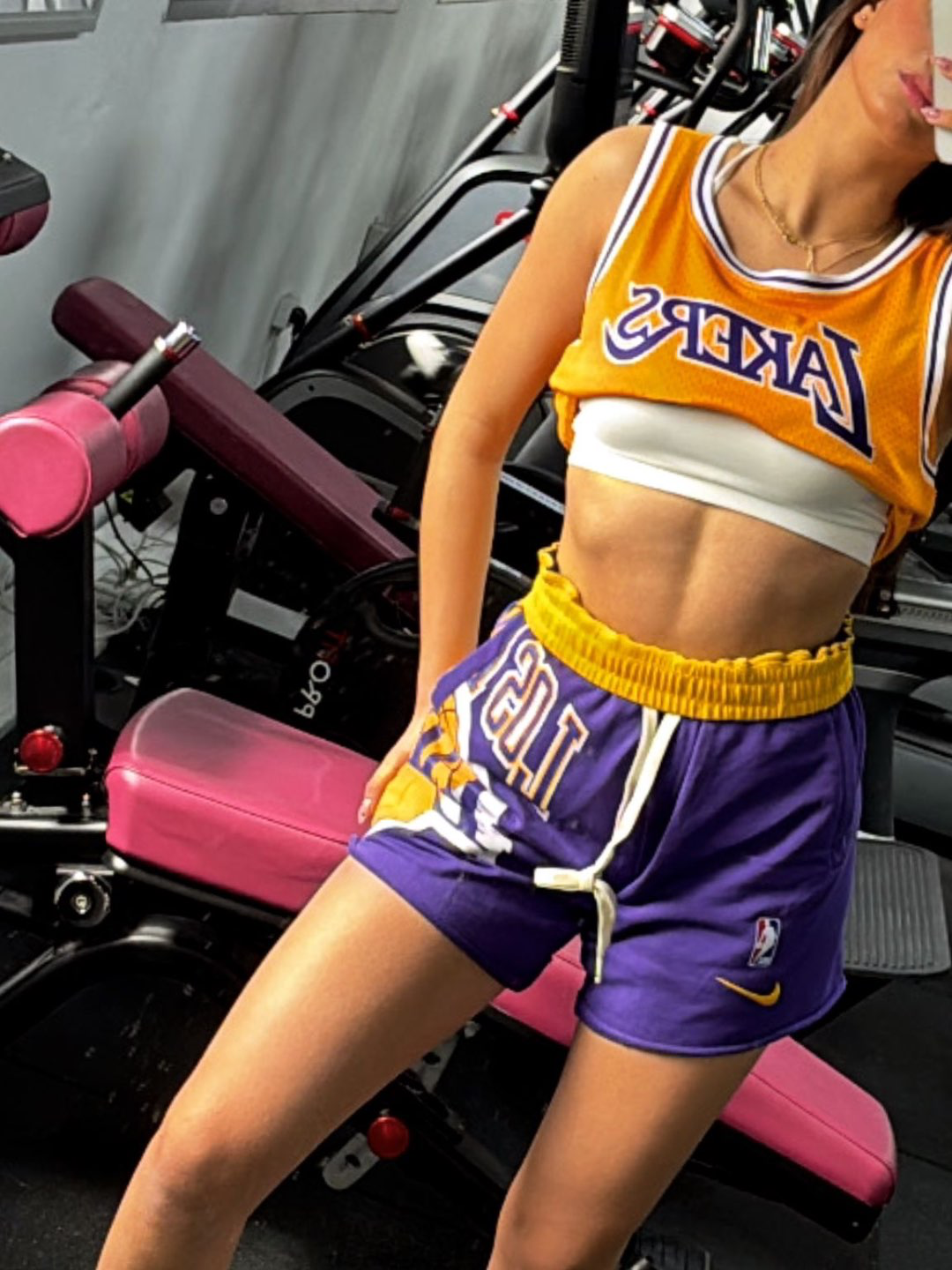 חליפת NBA נשים - לייקרס צהוב סגול