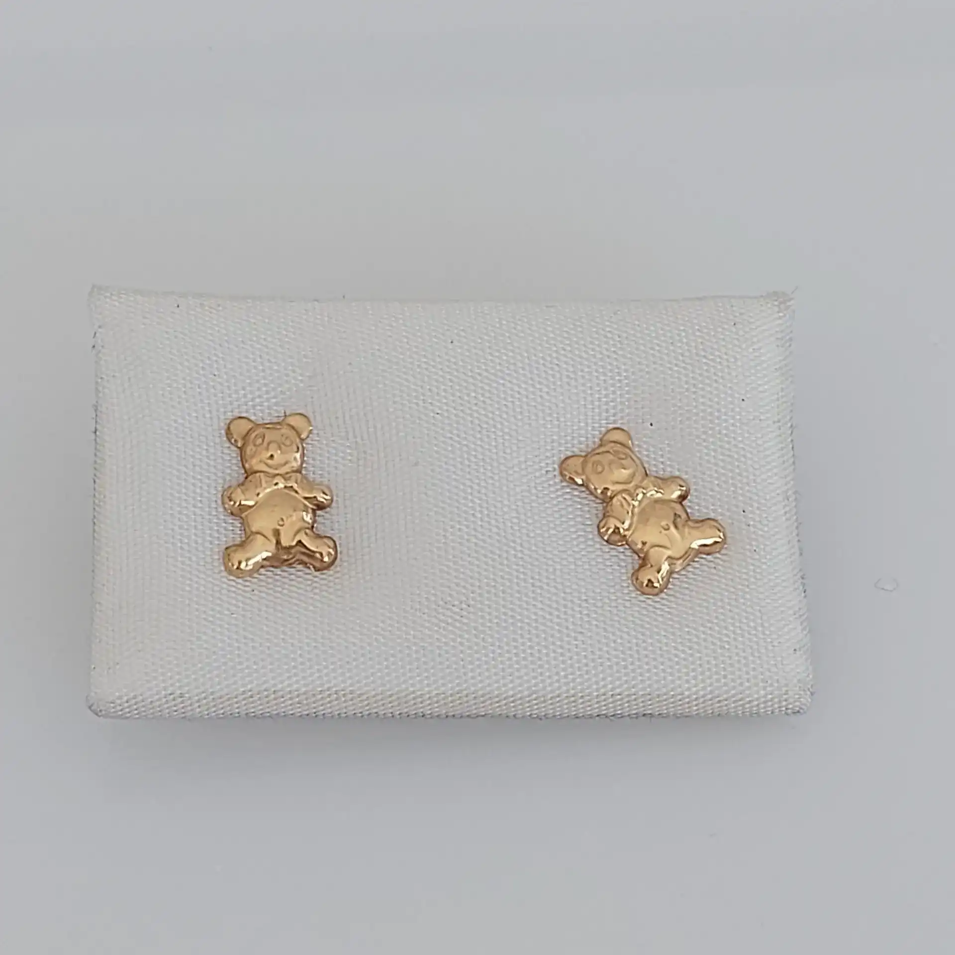 עגילים דובי לילדה צמודים