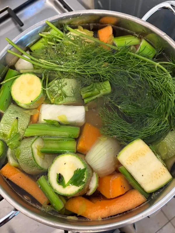 4 liters of chicken soup