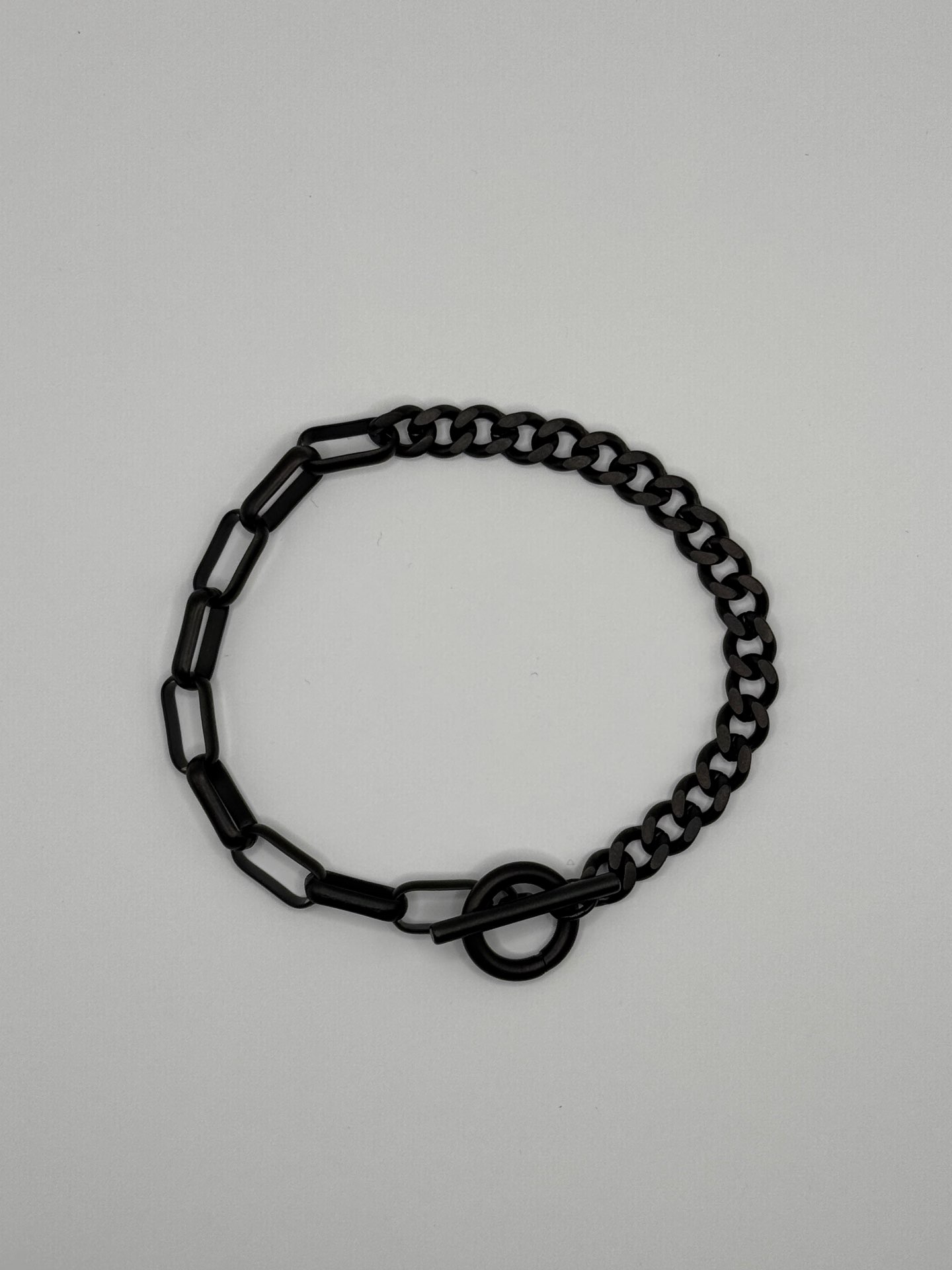 צמיד גורמט שחור משולב חוליות