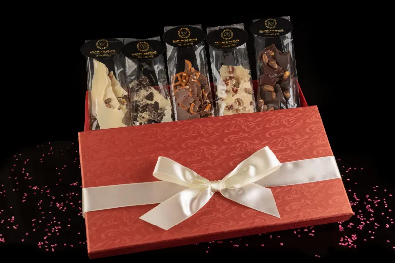 מארז נשנושי שוקולד