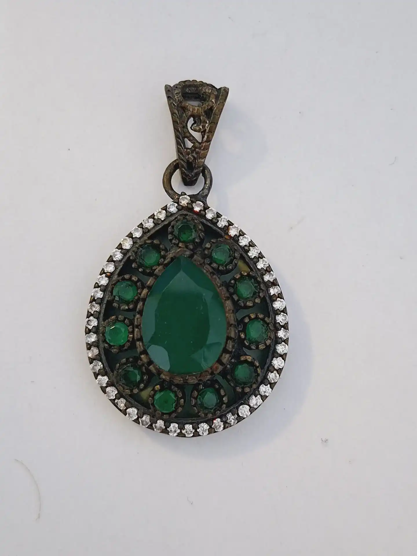 תליון כסף 925 מושחר 925 וינטג' משובץ באבני חן ממקסיקו