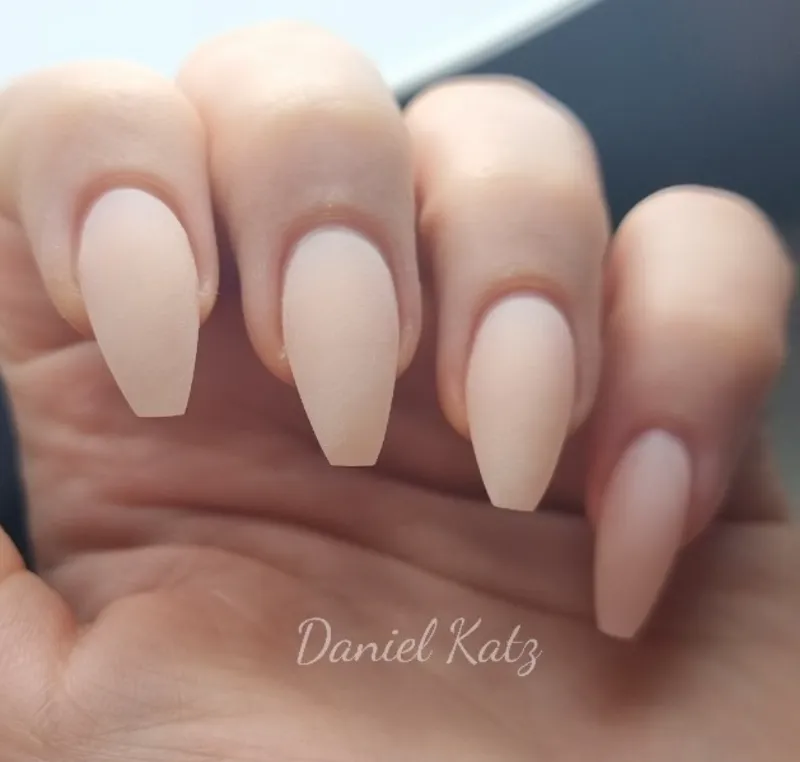 מילוי אקריל "בלרינה" מראה נקי