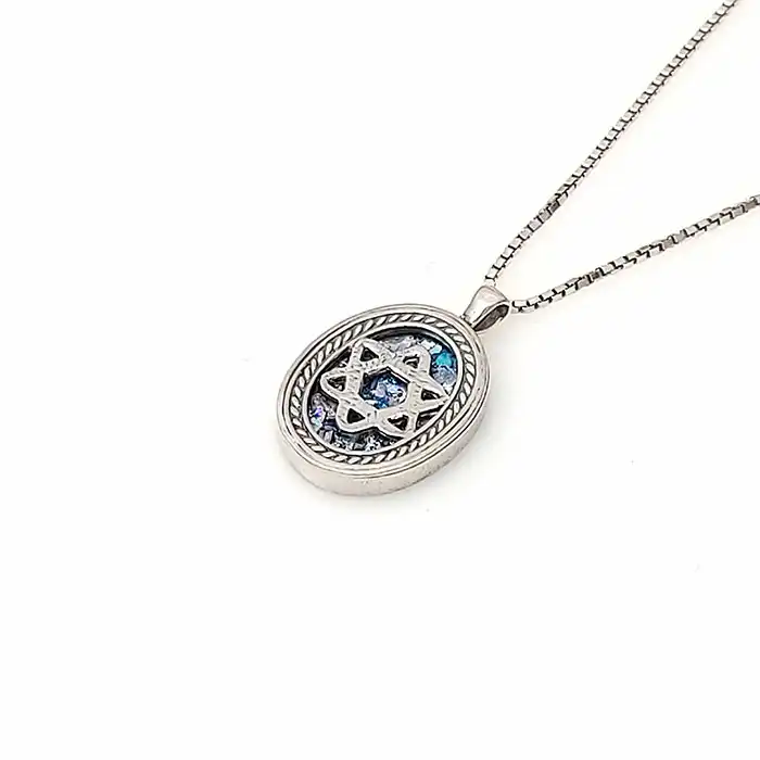 תליון מגן דוד  כסף 925  על בסיס אבן זכוכית רומית כולל שרשרת