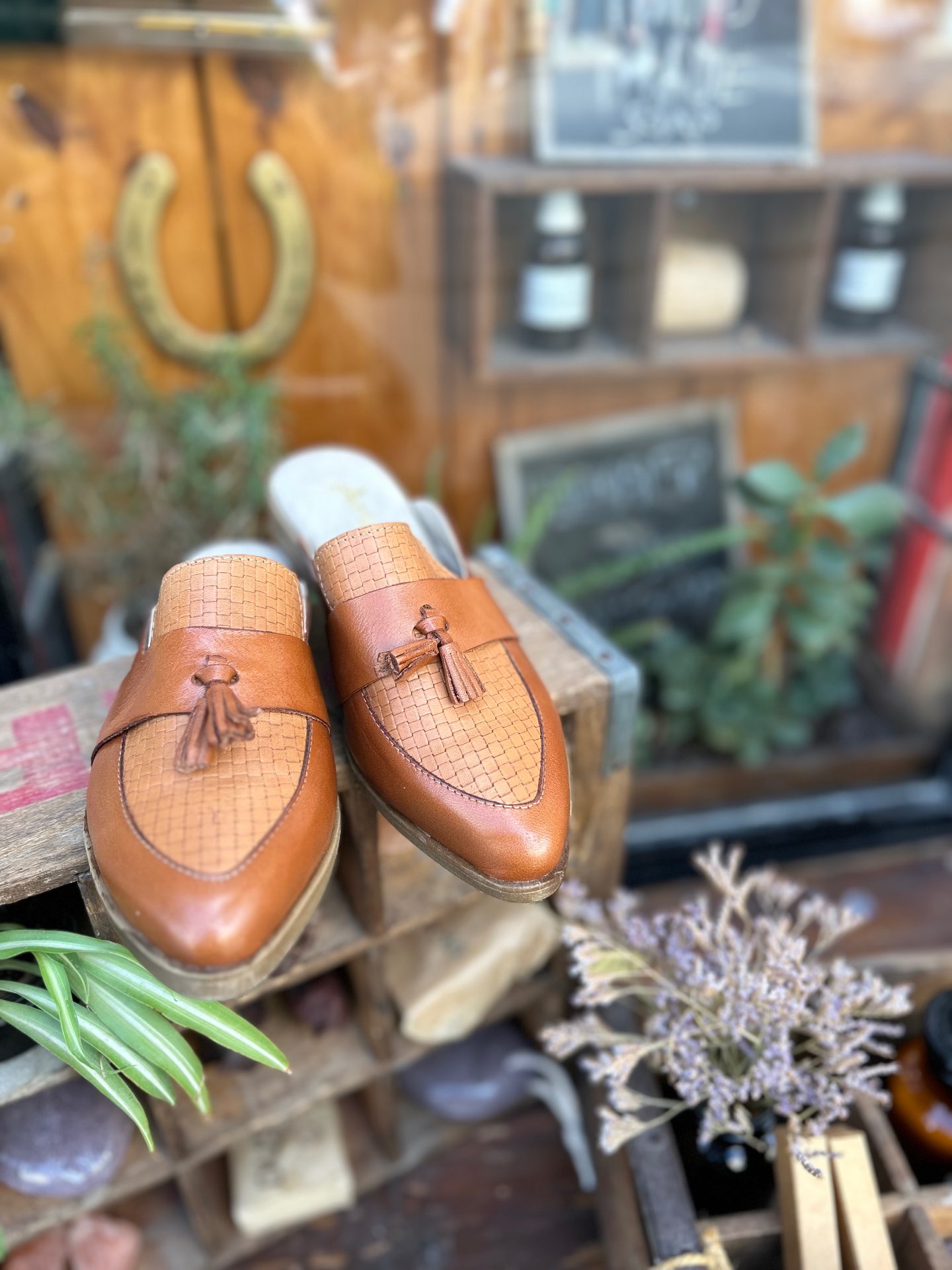 כפכף פרנזים עור קאמל רינה