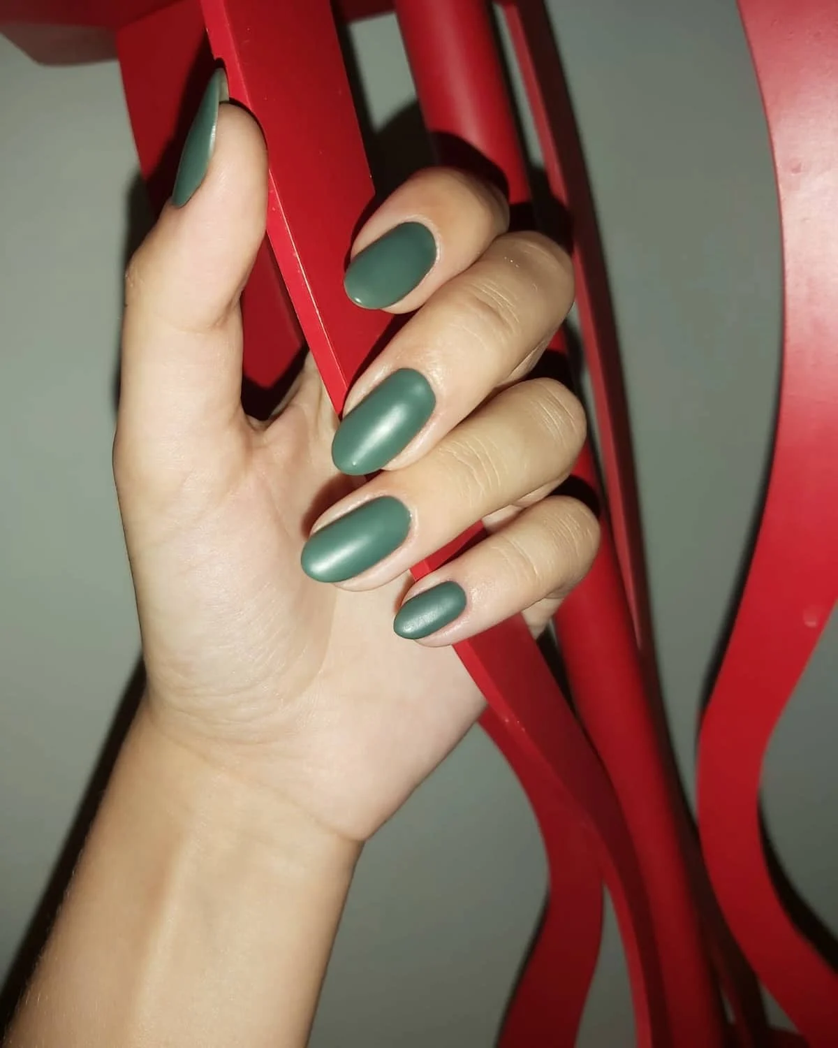 מניקור + לק ג'ל