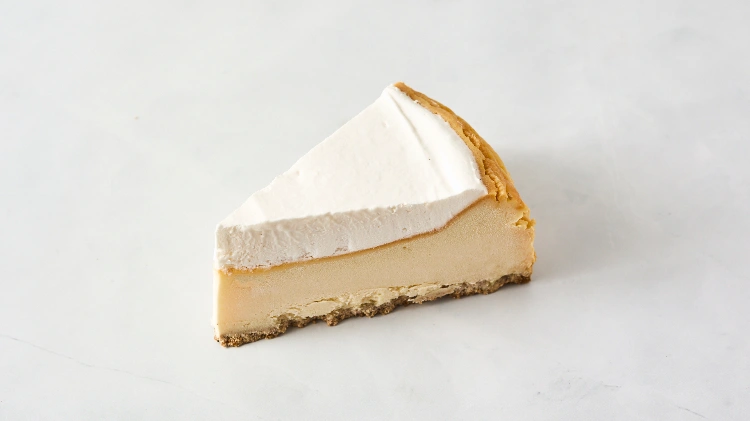 עוגת גבינת ריקוטה אפויה בנגיעות שוקולד לבן