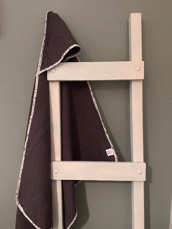 מגבת וופל עם כובע לתינוק - אפור