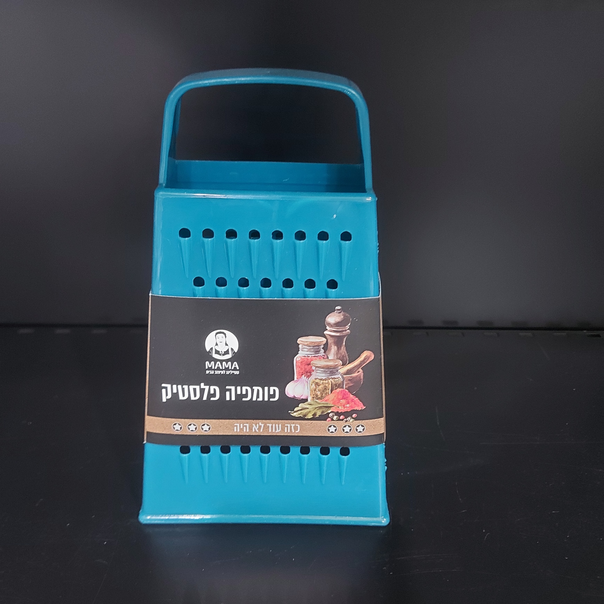 פומפייה פלסטיק 