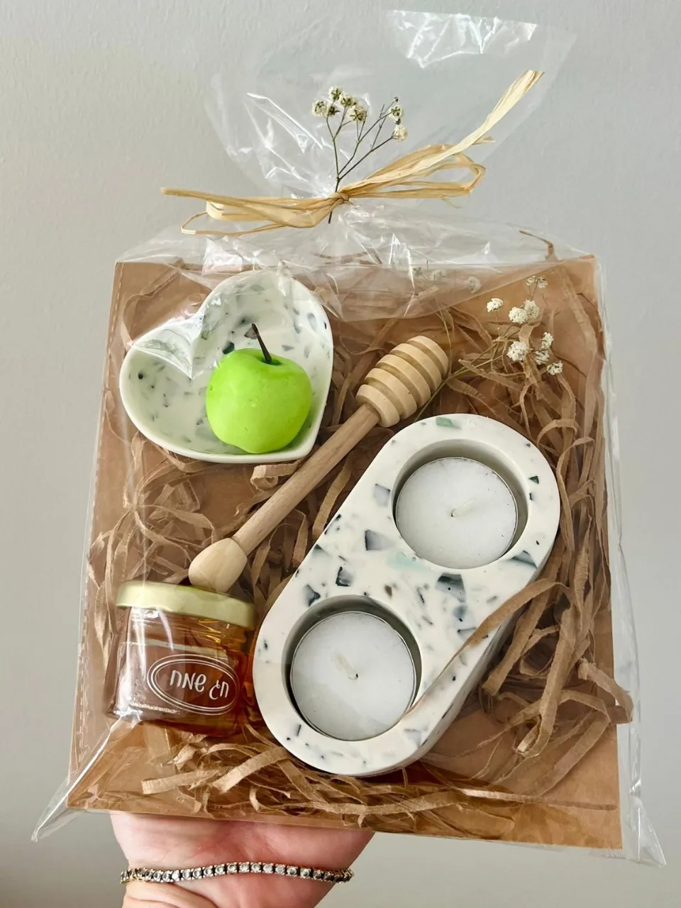 מארז זוג פמוטים, לב, דבש מקל ותפוח