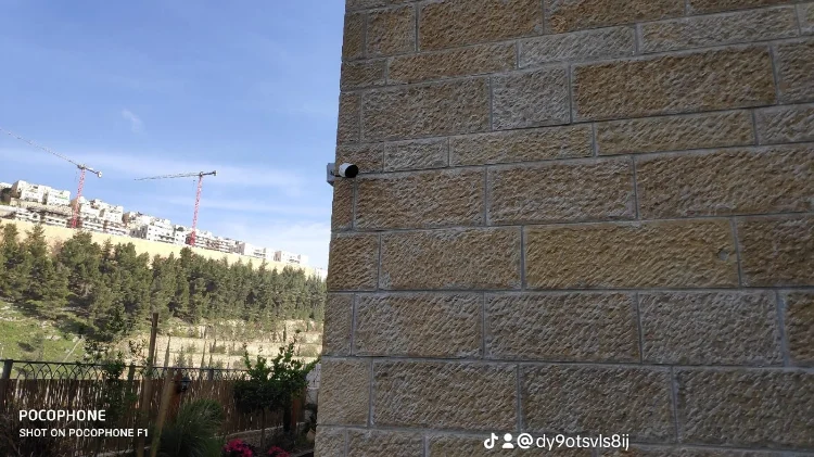 מצלמה ארוכת טווח לבית