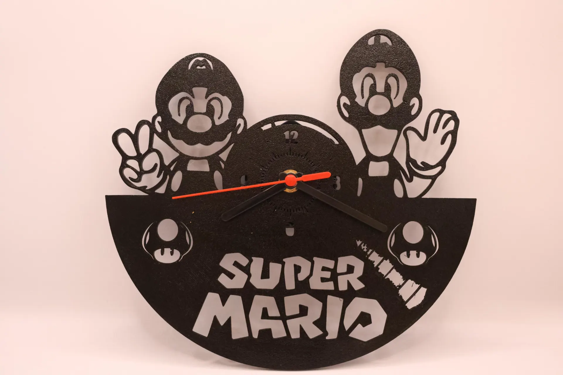 שעון קיר. סופר מריו