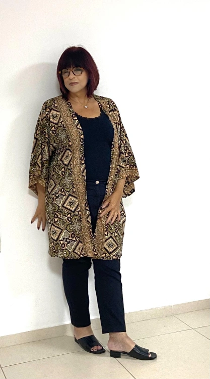 קימונו אדמה אתני