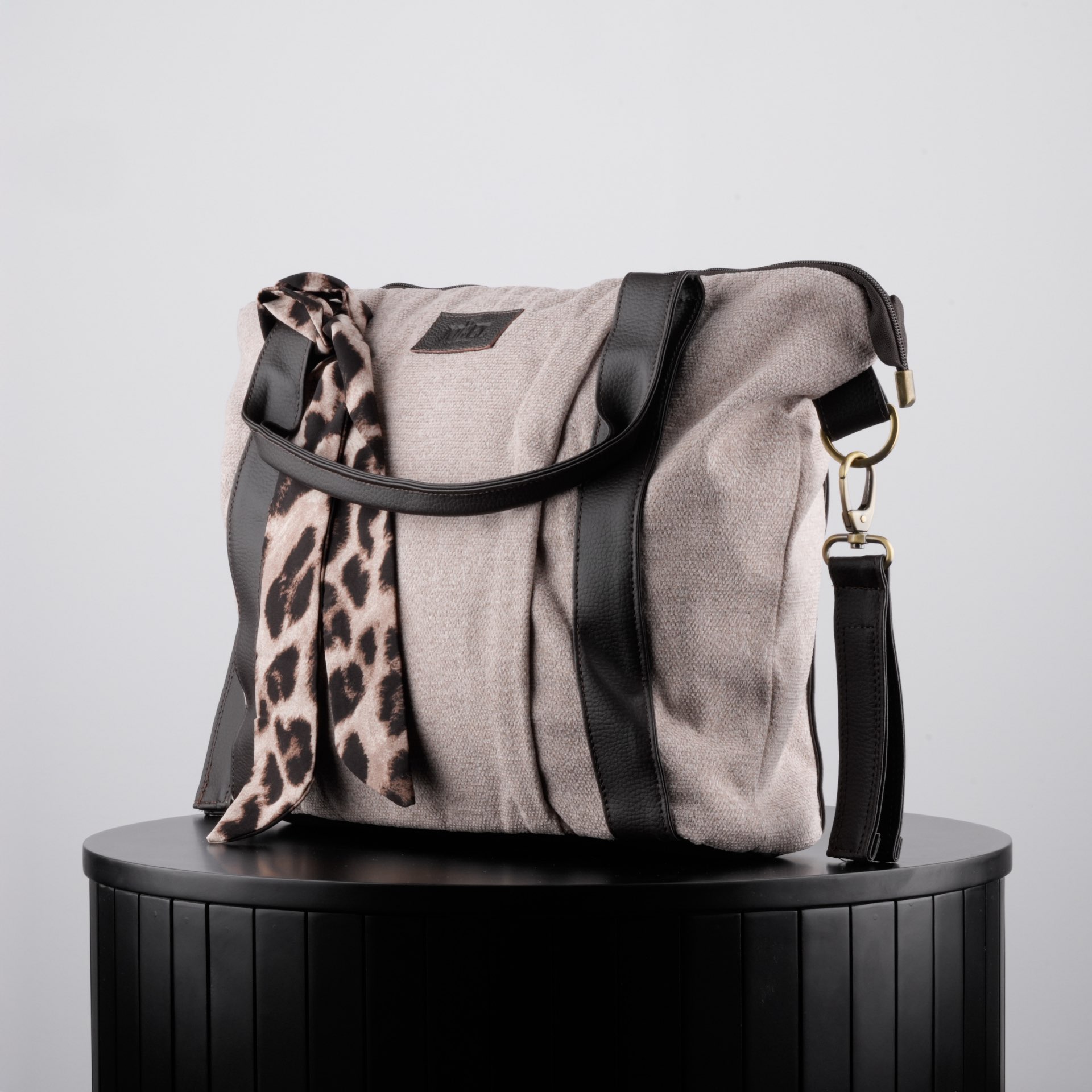 דגם ליב צבע אבן