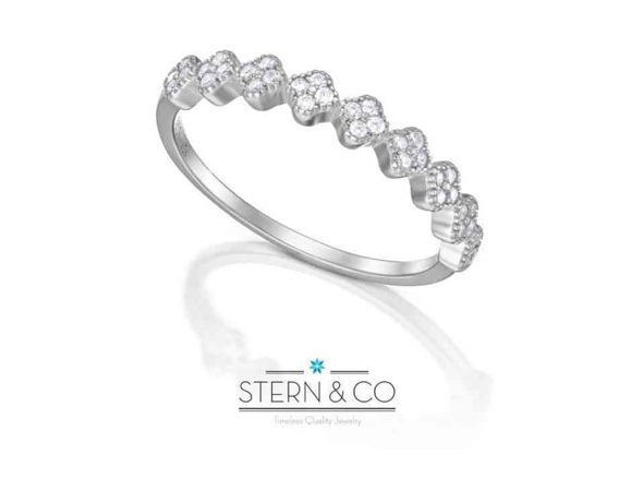 טבעת מעויינים