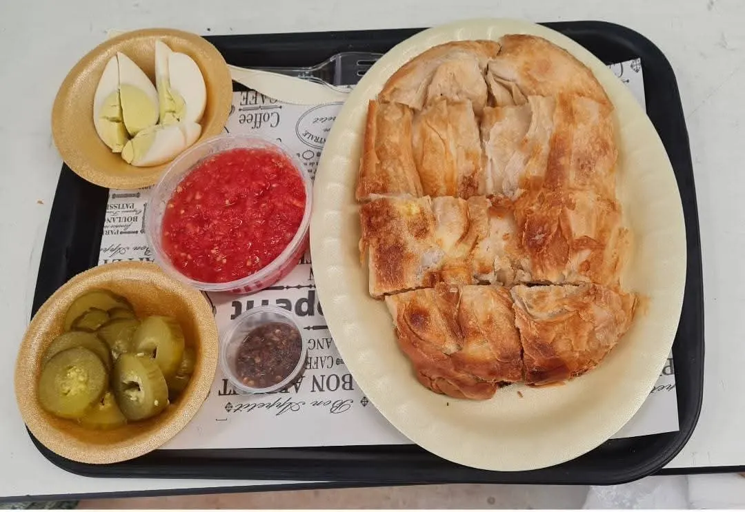 בורקס טורקי באילת בטעמים שונים | הג׳וקר