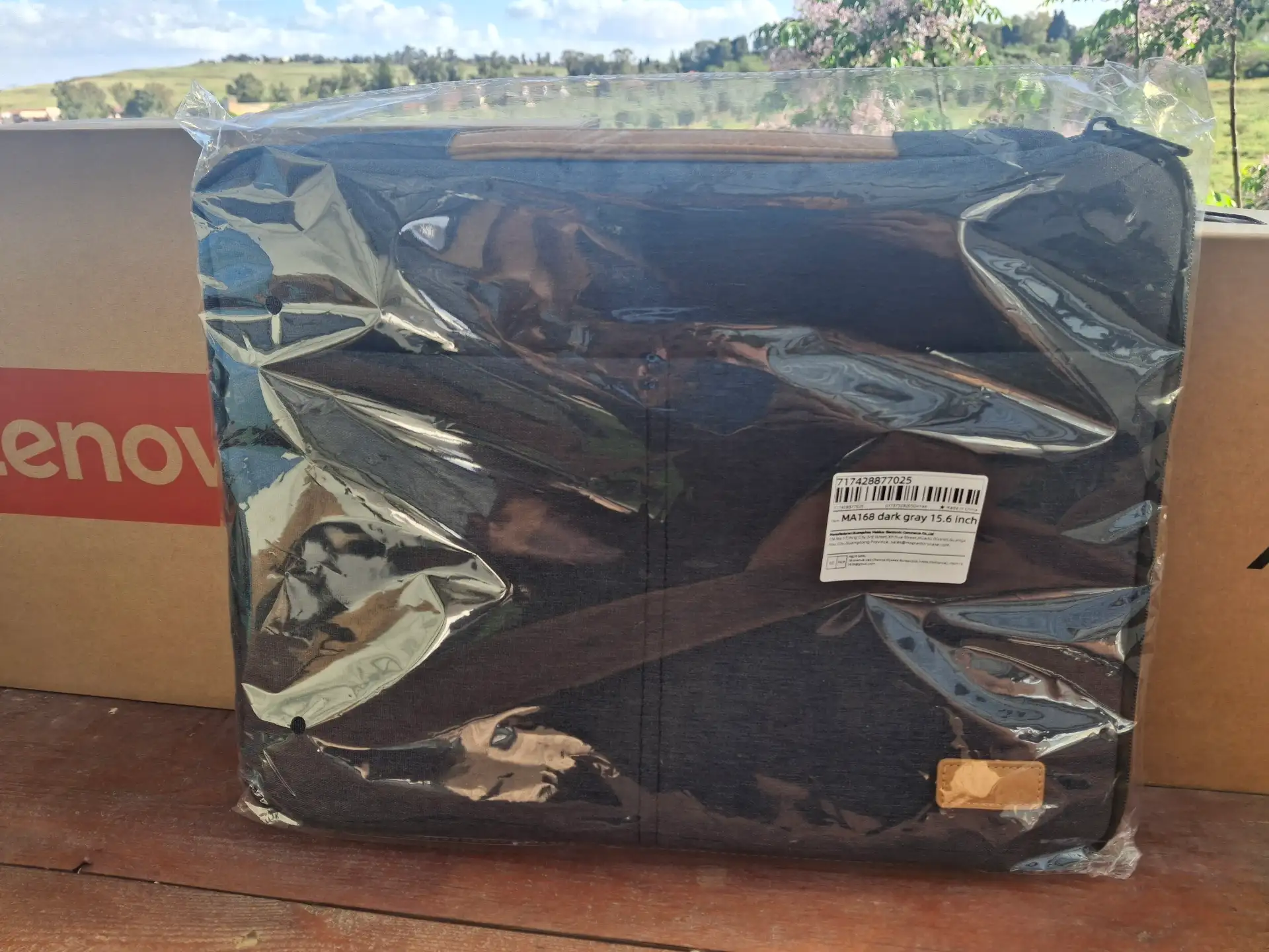 תיק למחשב נייד אפור דמוי ג'ינס