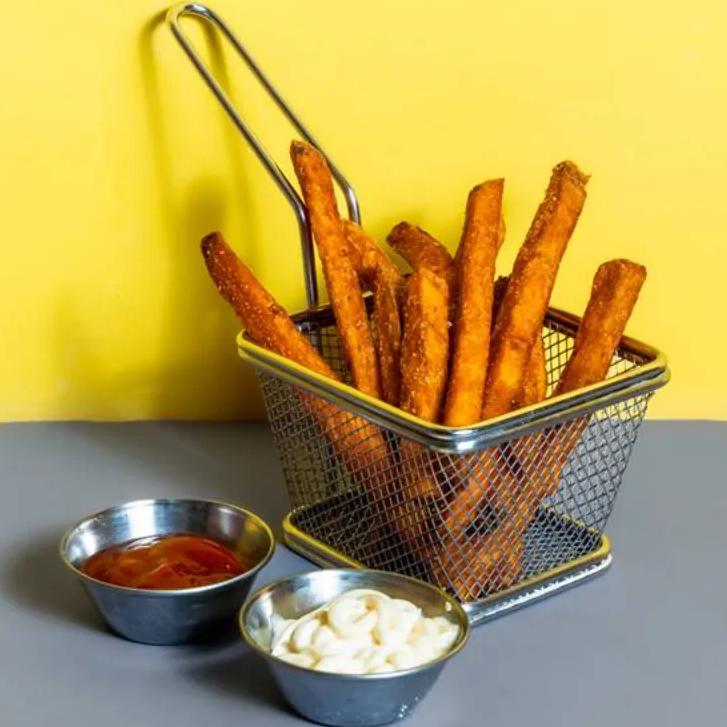 צ’יפס בטטה מתוק וקריספי במזכרת בתיה | גורילה בורגר