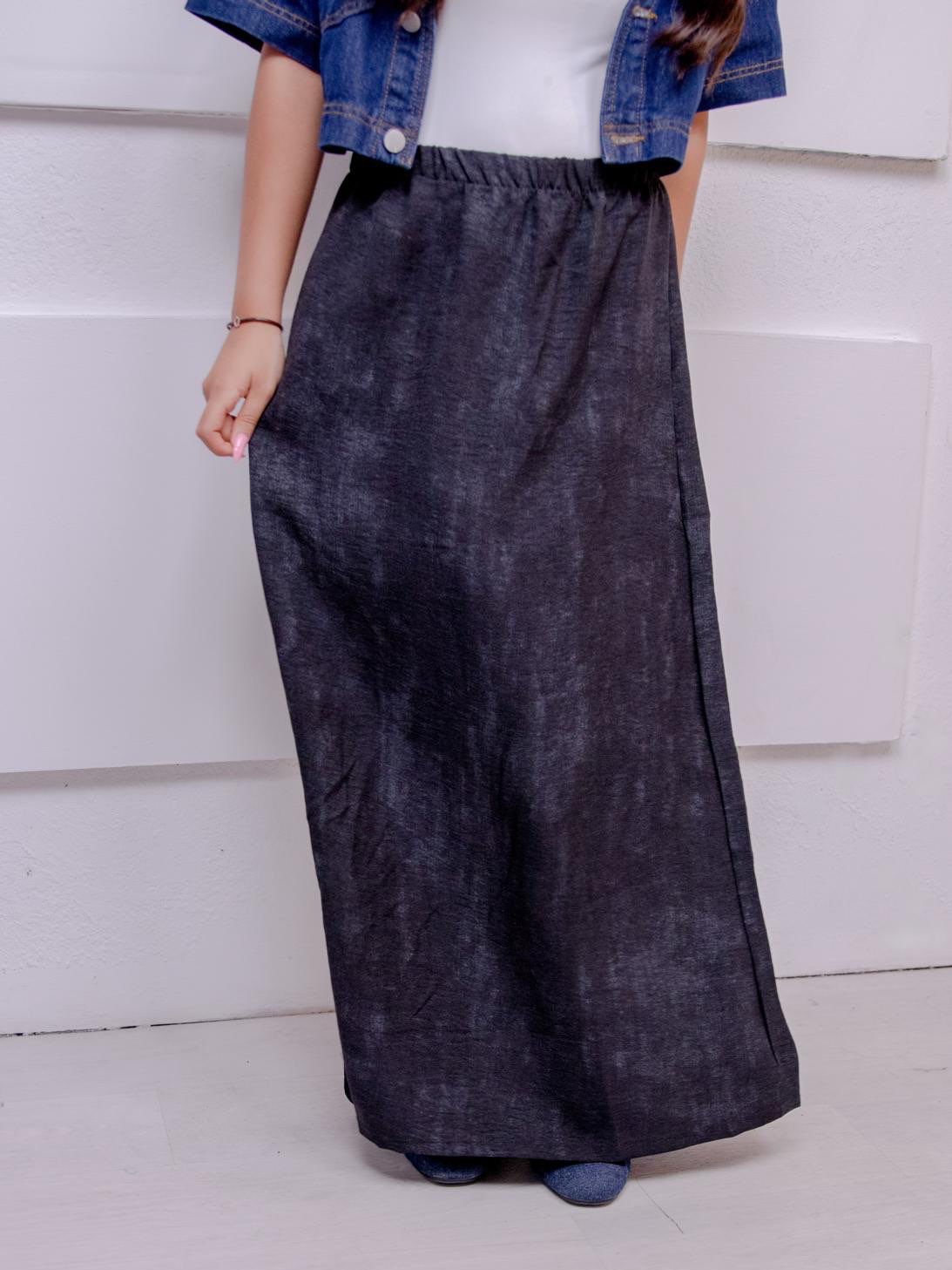 חצאית עדי שחור 