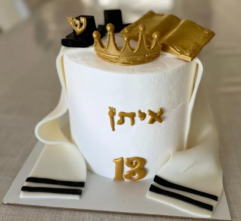 עוגת בר מצווה מרהיבה