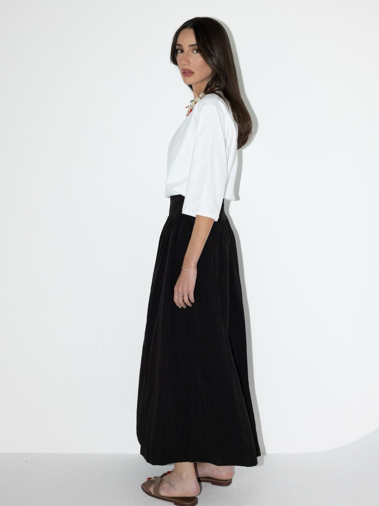 חצאית אדי שחור